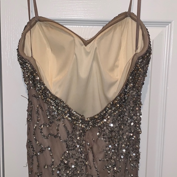 SCALA Prom/Event Dress - Picture 3 of 5
